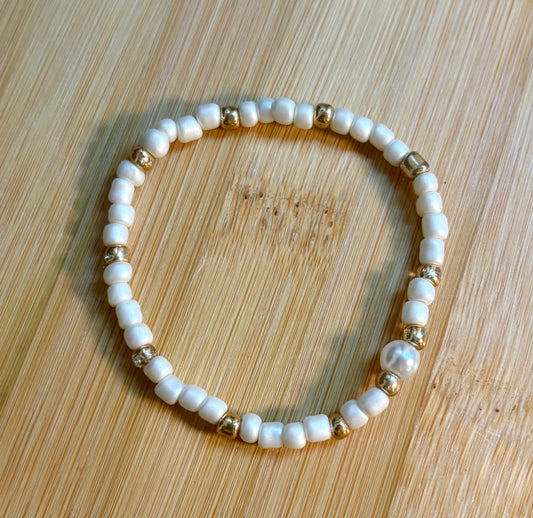 Lone Pearl